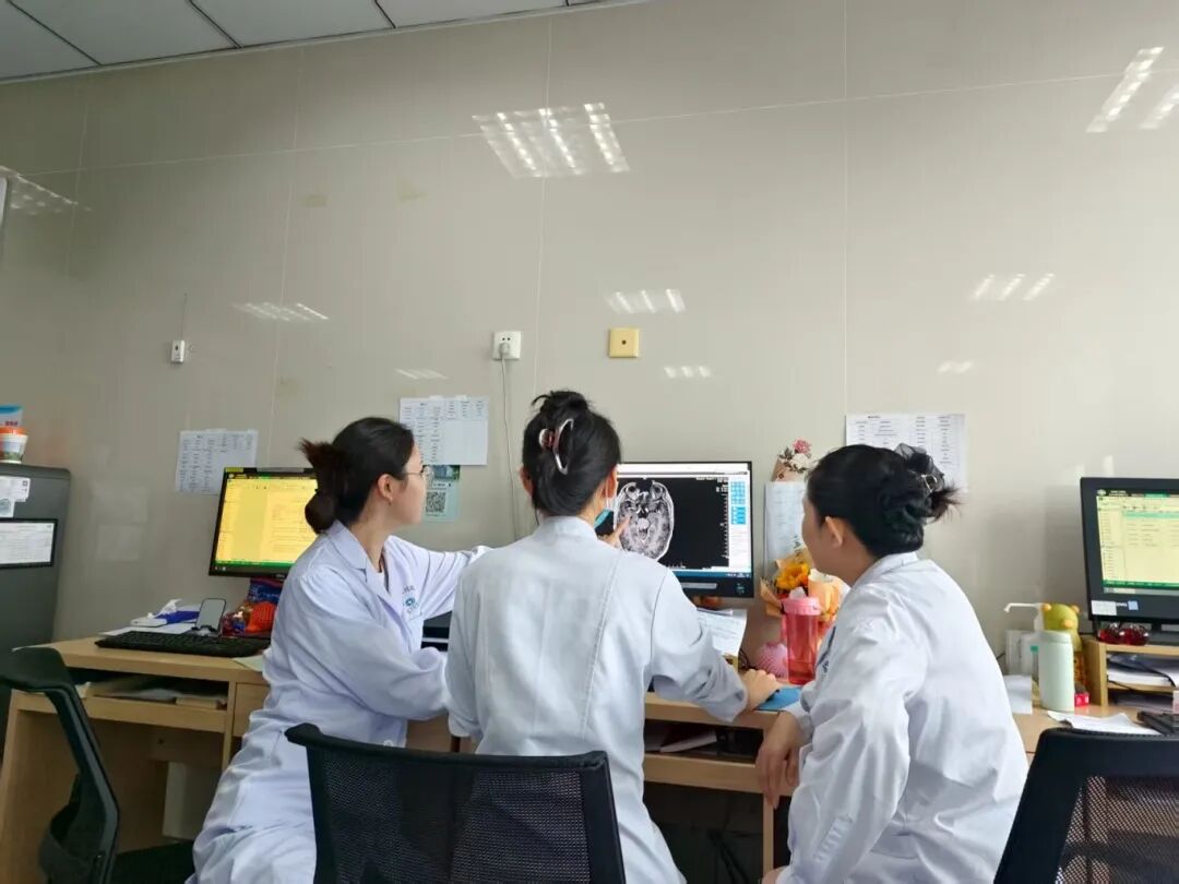 普通头痛竟隐藏罕见病危机——记一例罕见血管炎的精准治疗