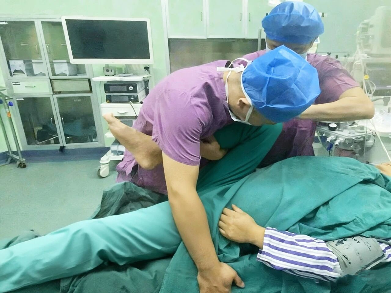 多学科协作精准破局!膝关节术后僵硬患者重获关节自由