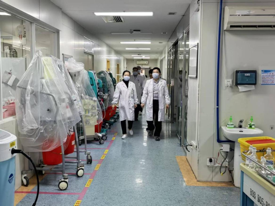 深化区域协作,共筑生命防线 ——南大二附院特邀浙大一院重症医学科蔡洪流教授指导危重症救治工作