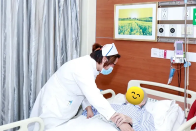 父爱如山，医患情深！一位父亲与医护的生命守望