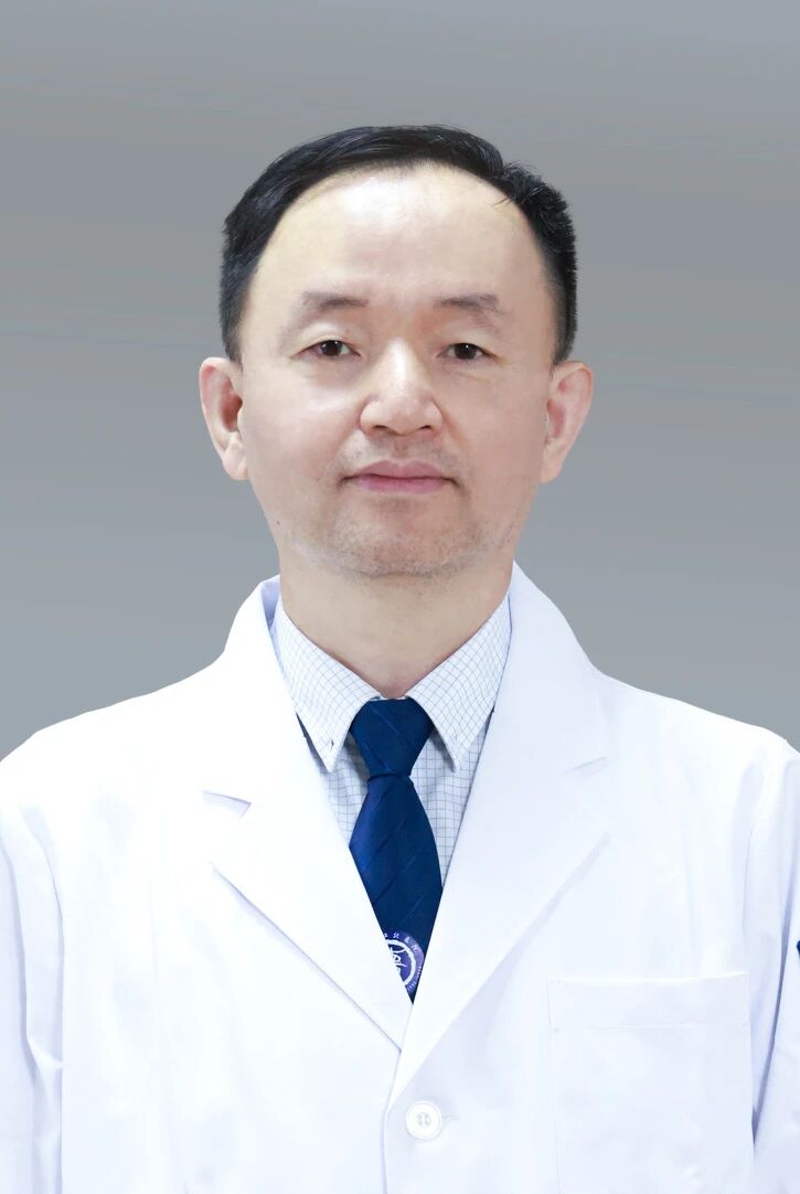 多学科无缝联动！南京江北医院心脏中心成功救治破裂休克 A 型主动脉夹层，破解「致命夹层」危机