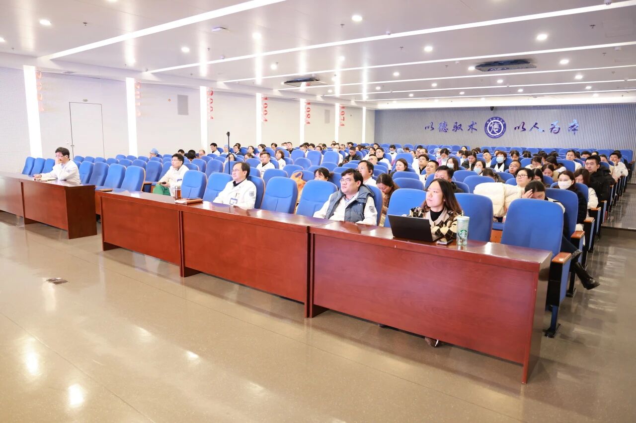 全员聚力，服务破局 | 南京江北医院中层干部服务品质提升专项培训首周聚焦实战，以制度建设与能力赋能双轮驱动服务品质升级