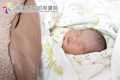 福满元日，25 位小元宝组团报道→
