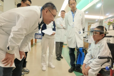 接诊 129 个国家地区患者，港大深圳医院「国际范儿」这样炼成！