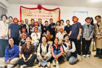 天崩开局的 10 后，没花 1 分钱，在深圳「搭伙同居」