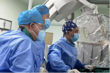 24 岁小伙突发心梗「劫后重生」！年轻人别大意，这些习惯你中了几条？