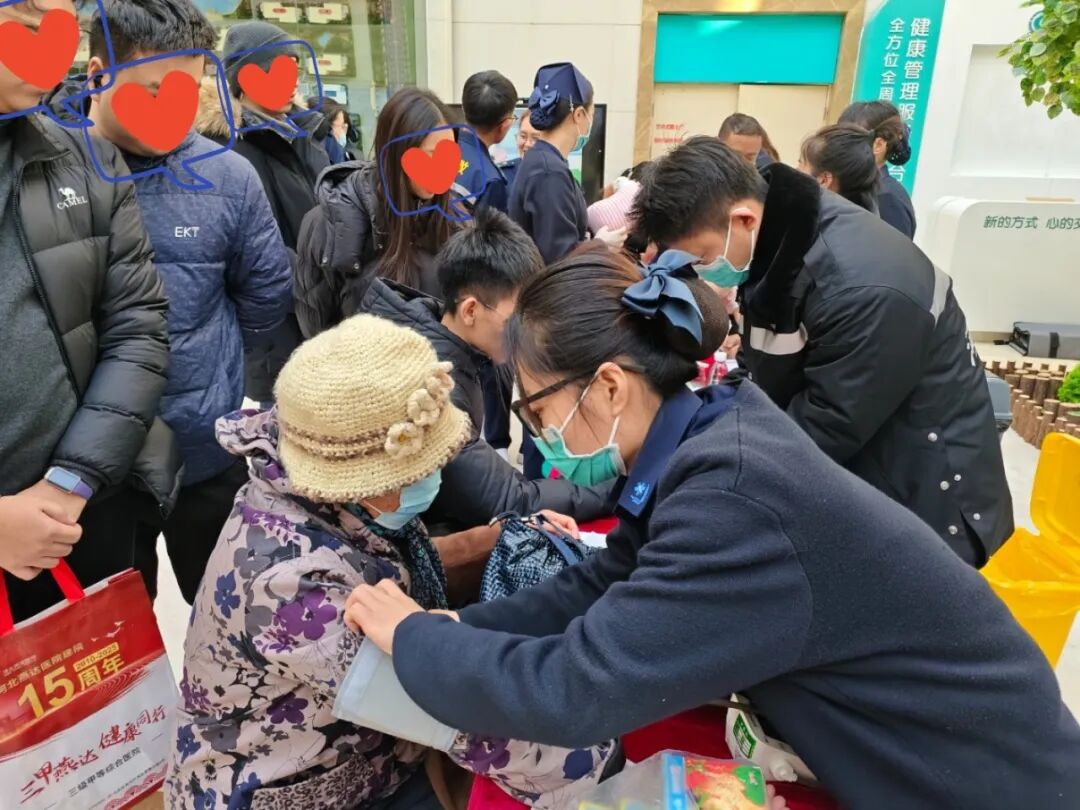 关爱生命 「救」在身边|燕达医院举办「国家急救日」倡议活动暨 120 急救科普大课堂公益活动