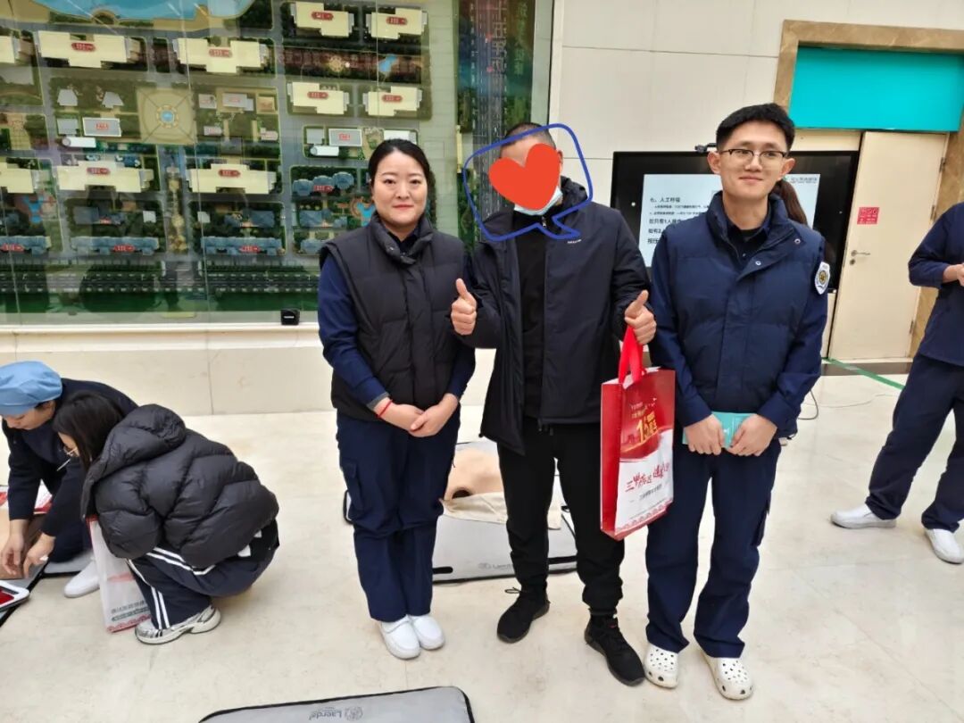 关爱生命 「救」在身边|燕达医院举办「国家急救日」倡议活动暨 120 急救科普大课堂公益活动