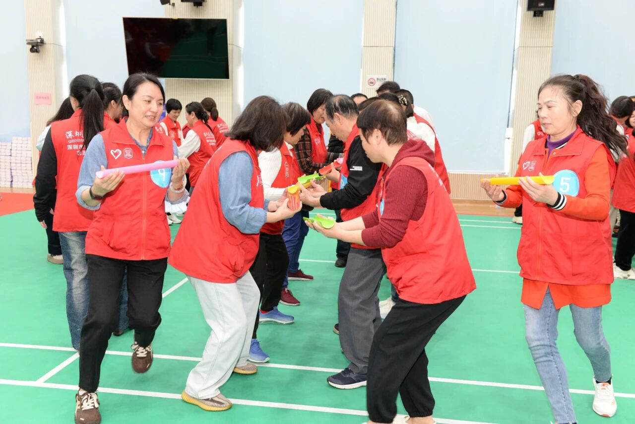 深圳市妇幼保健院开展 2025 年度志愿服务年终总结暨趣味运动会