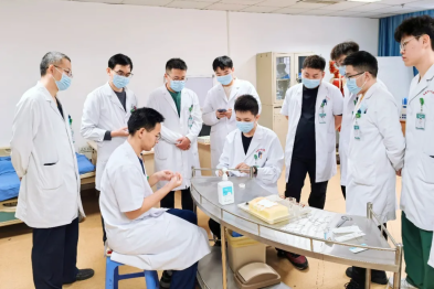 本溪市中心医院外科住培基地首届住院医师打结技能大赛圆满落幕