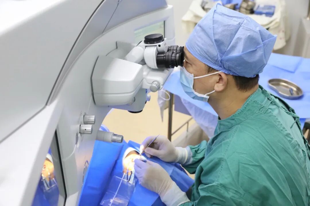 喜报丨荣登全国权威榜单！柳州红十字会医院品牌案例入选丁香园 2025 年度最受欢迎品牌案例 Top50