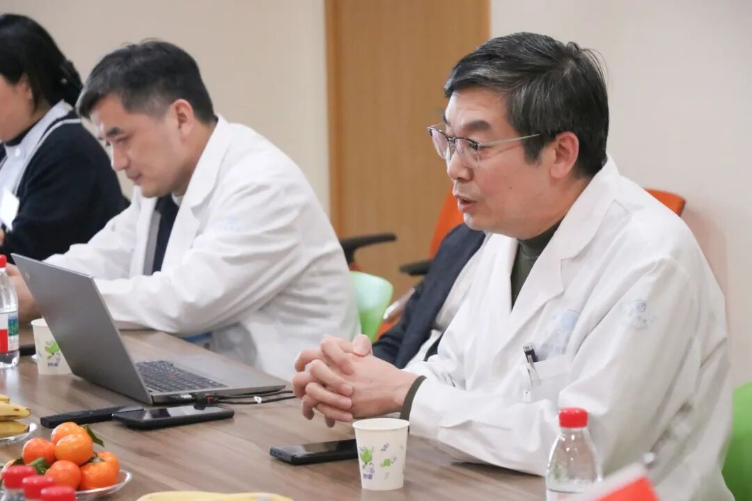 民盟科技第二支部领导莅临杭州华厦眼科医院调研指导