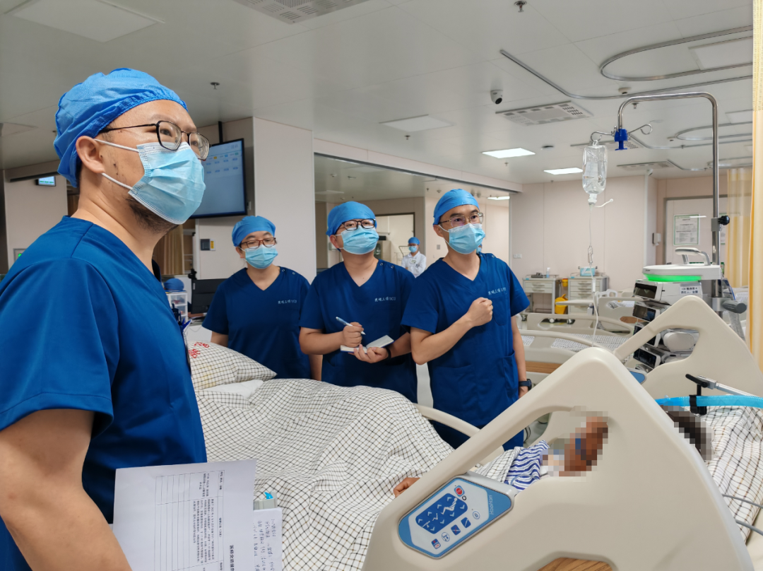 奇迹生还！昆明 14 岁女孩 10 楼坠落……