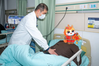 肥胖青年腹痛入院，血样乳白如猪油——消化内科提醒：警惕高甘油三酯血症引发的急性胰腺炎