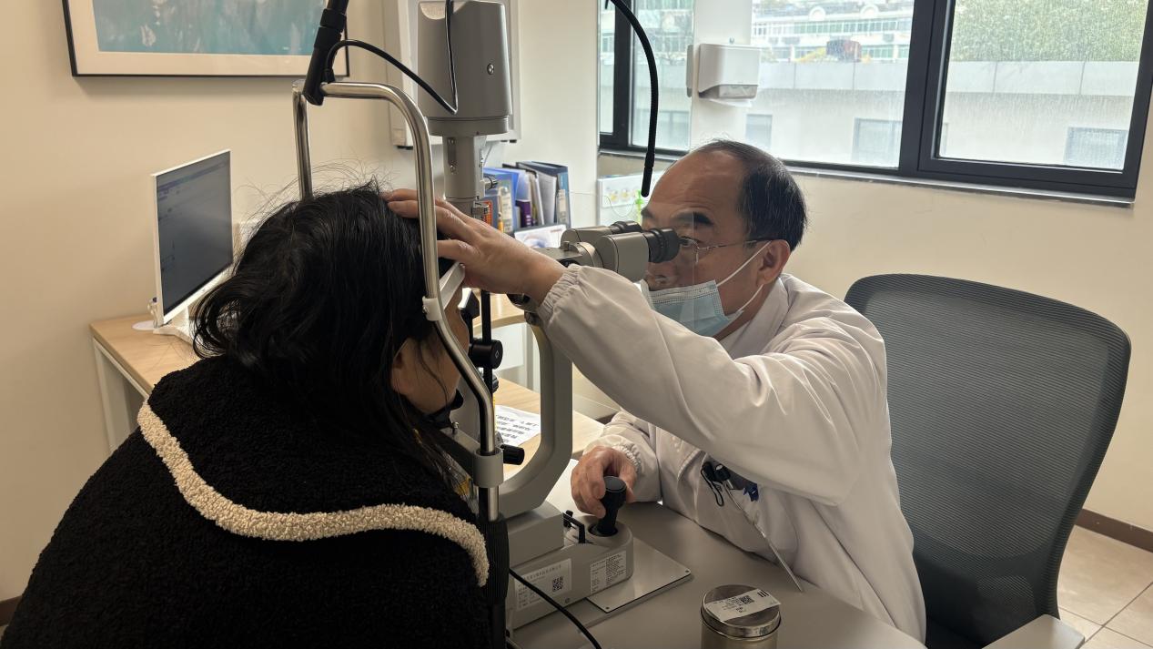 从流泪到流脓：一个被忽视十年的眼科「定时炸弹」