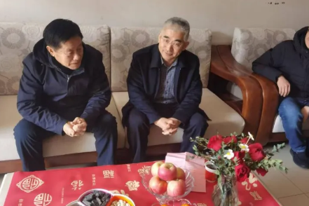 警医消联动,医共体同心,致敬前辈,关爱同行——阜阳市妇女儿童医院春节慰问活动