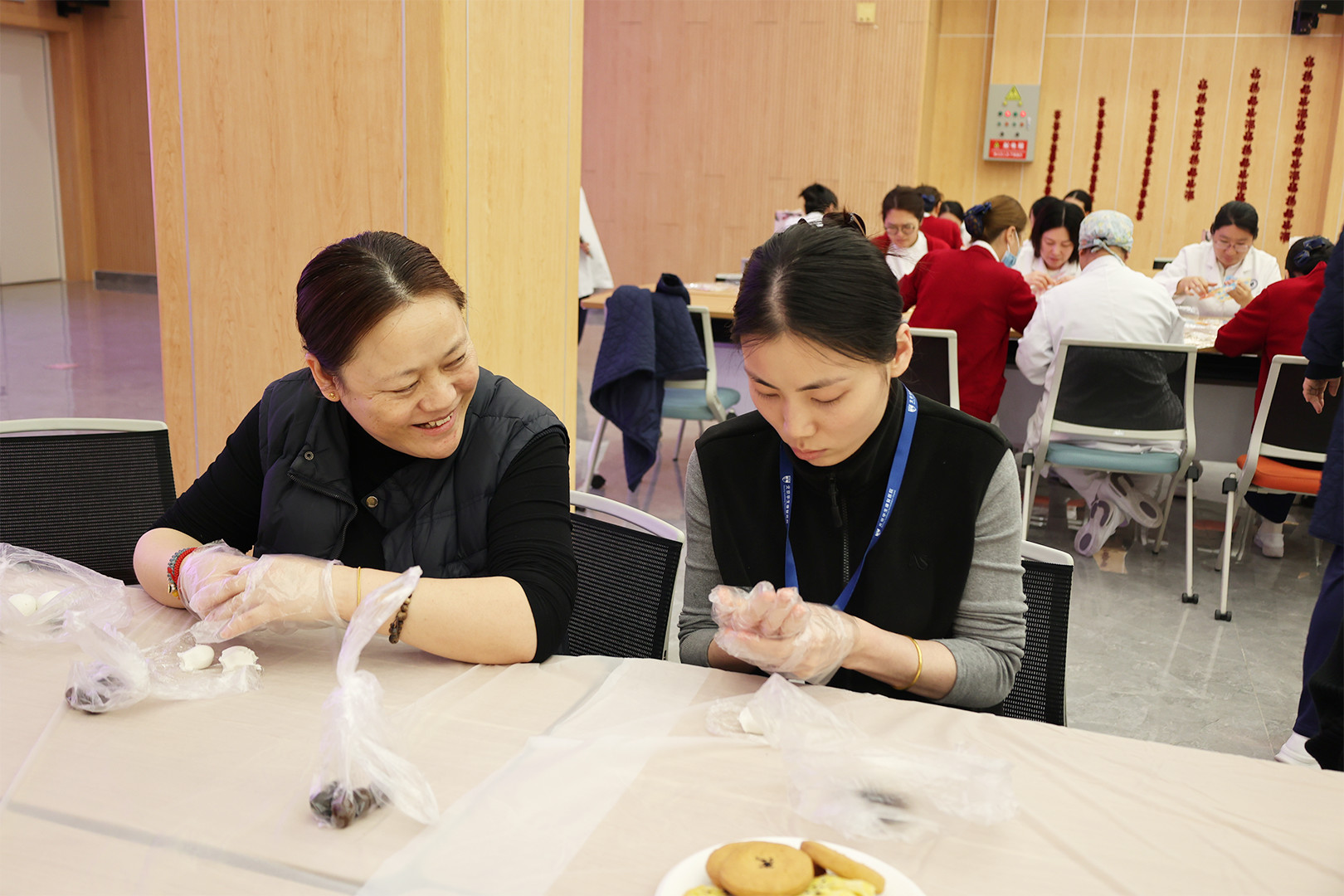 情暖双节，致敬巾帼 | 北京华生康复医院举办「三八」国际妇女节暨元宵节主题活动