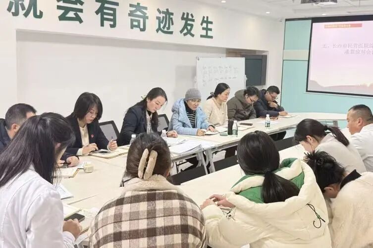 春潮涌动启新篇 实干担当赴新程 江湾党支部开展 2 月主题党日活动