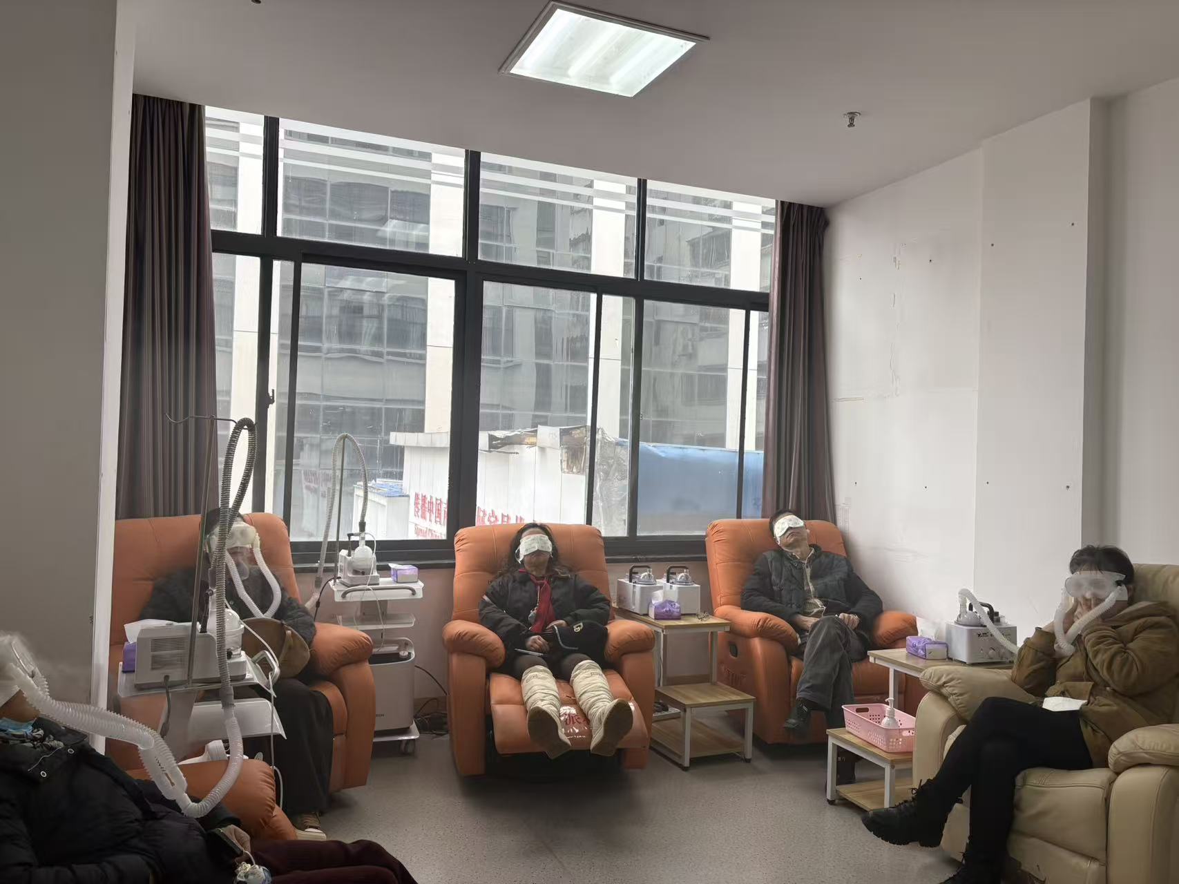 药香伴芳华,巧手筑安康 | 宜昌华厦干眼中心妇女节活动圆满落幕,共守清晰视界!