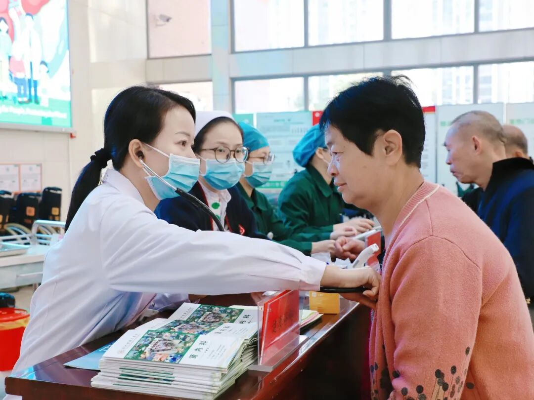守护肾脏健康，传递医者温暖——漳州第三医院世界肾脏日公益活动暖心开展