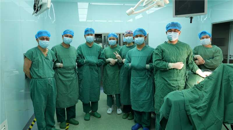 重度漏斗胸少年获精准矫治，漳州第三医院胸外科团队助其「挺起胸膛」