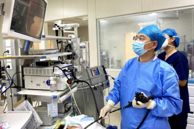 吃不下饭，内镜下「一刀」解决