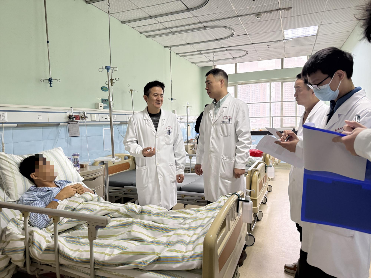 高烧不退以为是普通感冒，武汉专家巧手取出肺部巨大「树瘤」