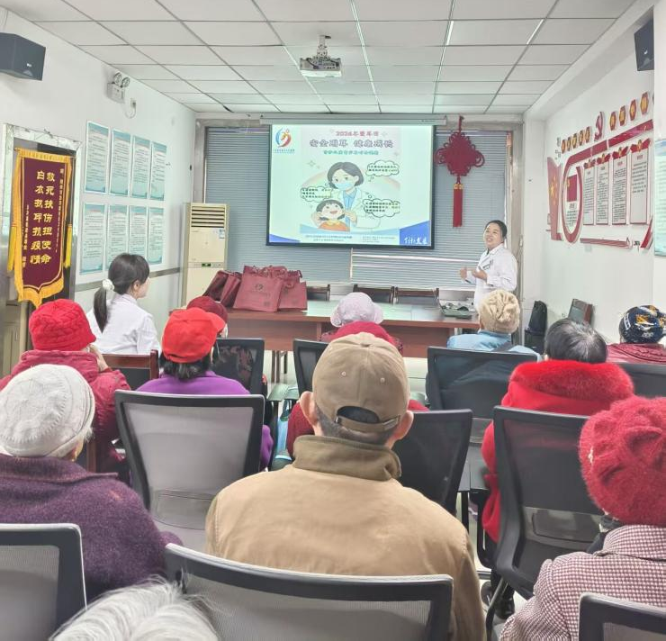 全民科学爱耳  共护听力健康——河南省直三开展爱耳护耳健康服务活动