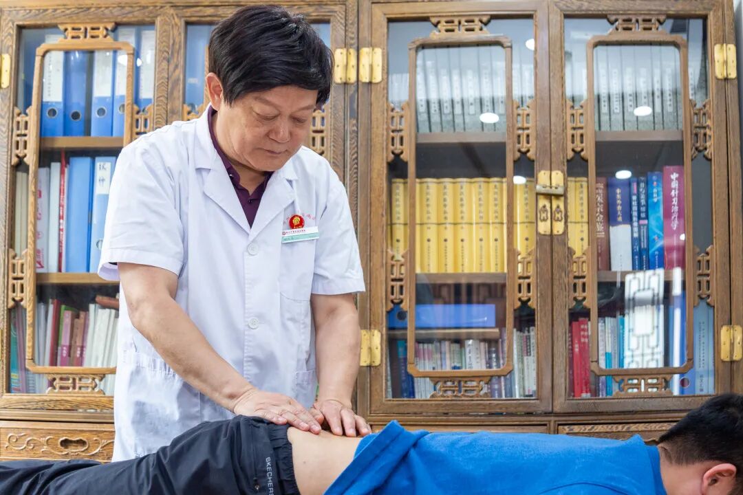 郑州中医名医名家 | 郭永昌:让骨坏死患者「不手术」的第六代传承人