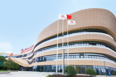 头痛 1 年多，CT 查出「鼻腔里长东西了」