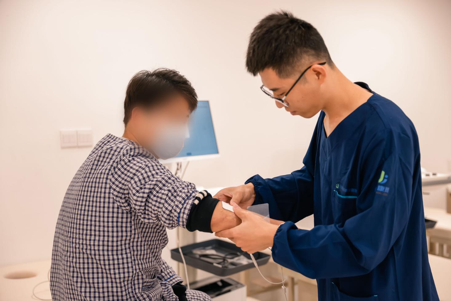 健嘉康复联手众安保险再升级康复保障