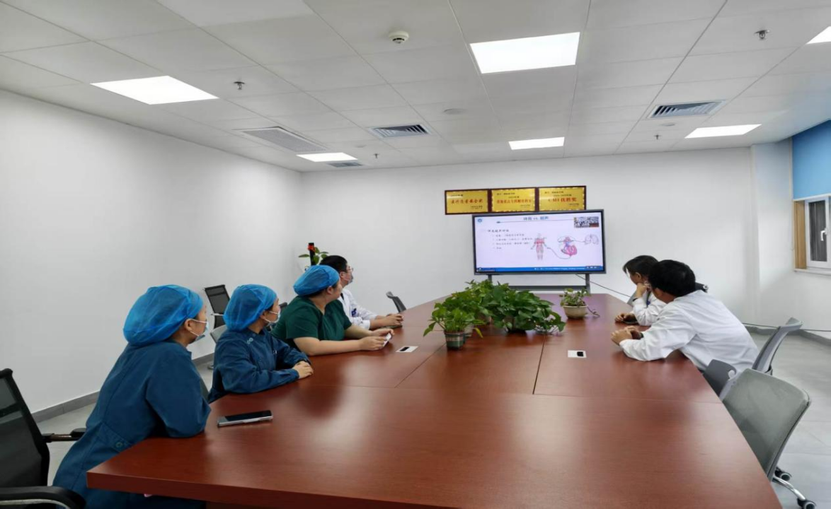 家级专家送宝到重症课堂 四地联动共探超声新应用 ——南大二附院重症医学科举办国家区域医疗中心驻点专家专题学术讲座