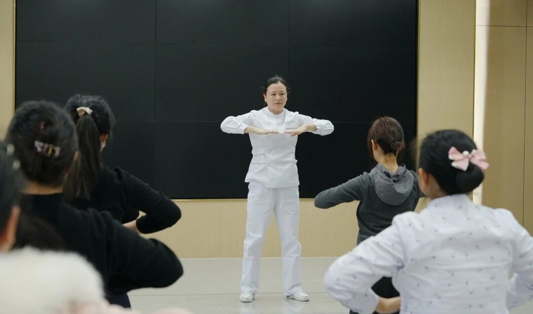 春风三月践初心,健康守护暖星城——医院党支部三月活动集锦