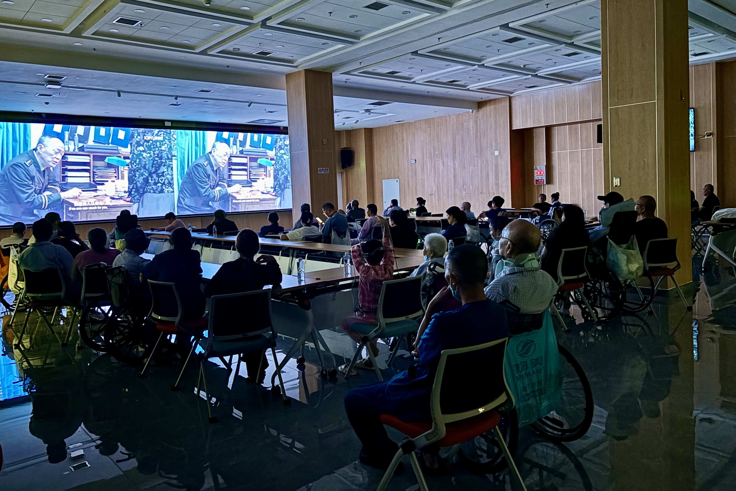 扎根社区献仁心，公益服务暖京城 | 北京华生康复医院倾力打造有温度的康复医疗