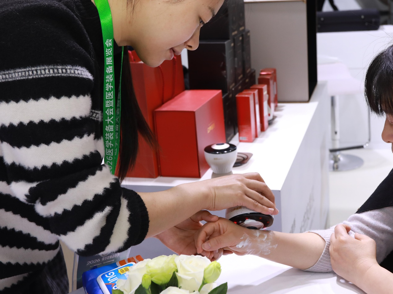 医用技术普惠民生 海扶科技携多元产品亮相 2026 医学装备大会