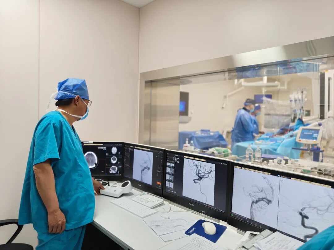 「冠脉+脑血管」联合造影破解心脑血管难题