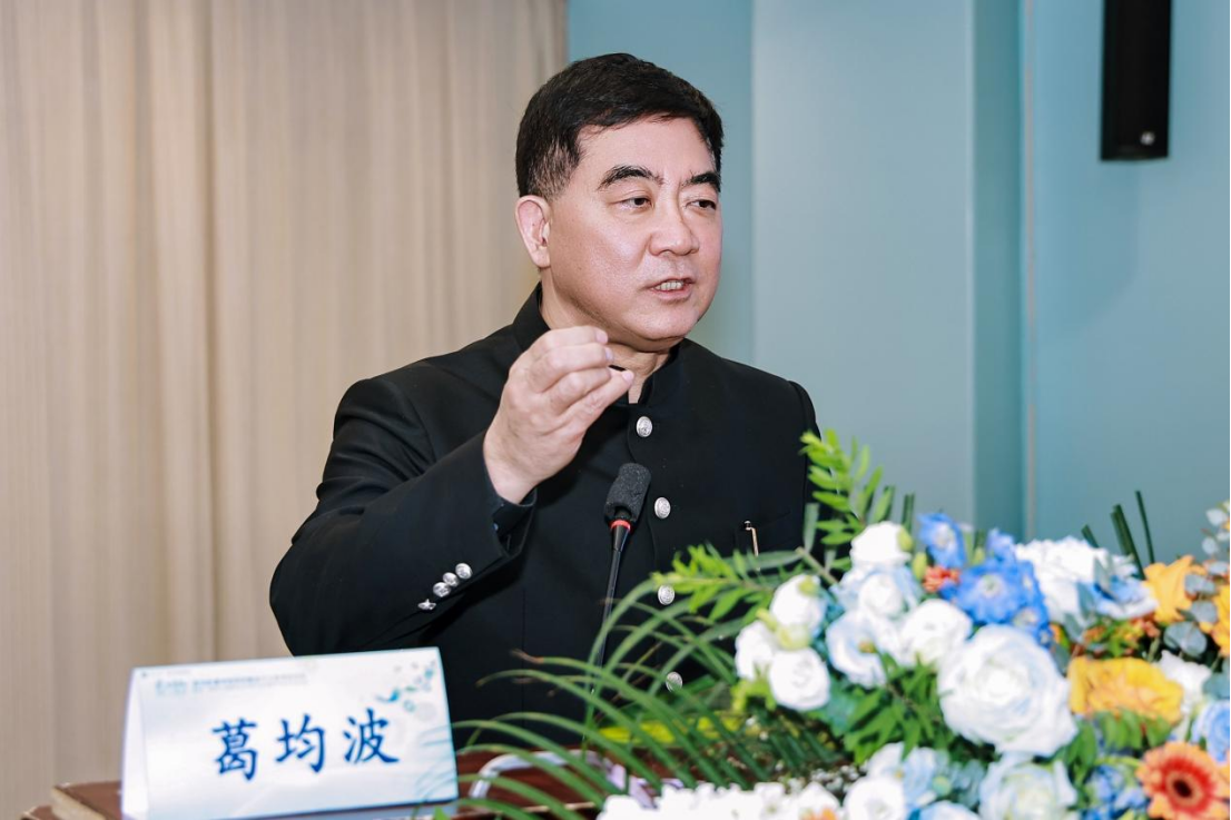 全国心血管大咖齐聚亚心医院 共推冠心病精准介入技术落地