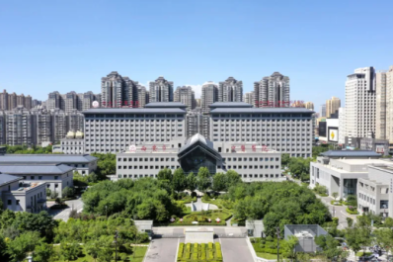 以仁心为炬  照亮「银发」人生