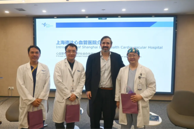 美国西北大学凯洛格 MBA 校友到访德达医院，共探国际化医疗管理与临床实践