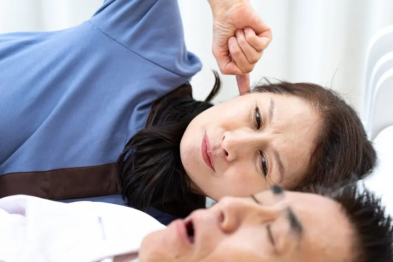 打呼噜不是睡得香，而是睡眠中的健康杀手