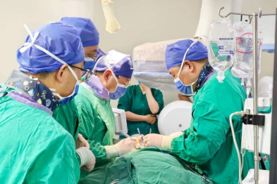 郑州市级医院首例！TCAR 手术破解高龄颈动脉狭窄治疗难题！