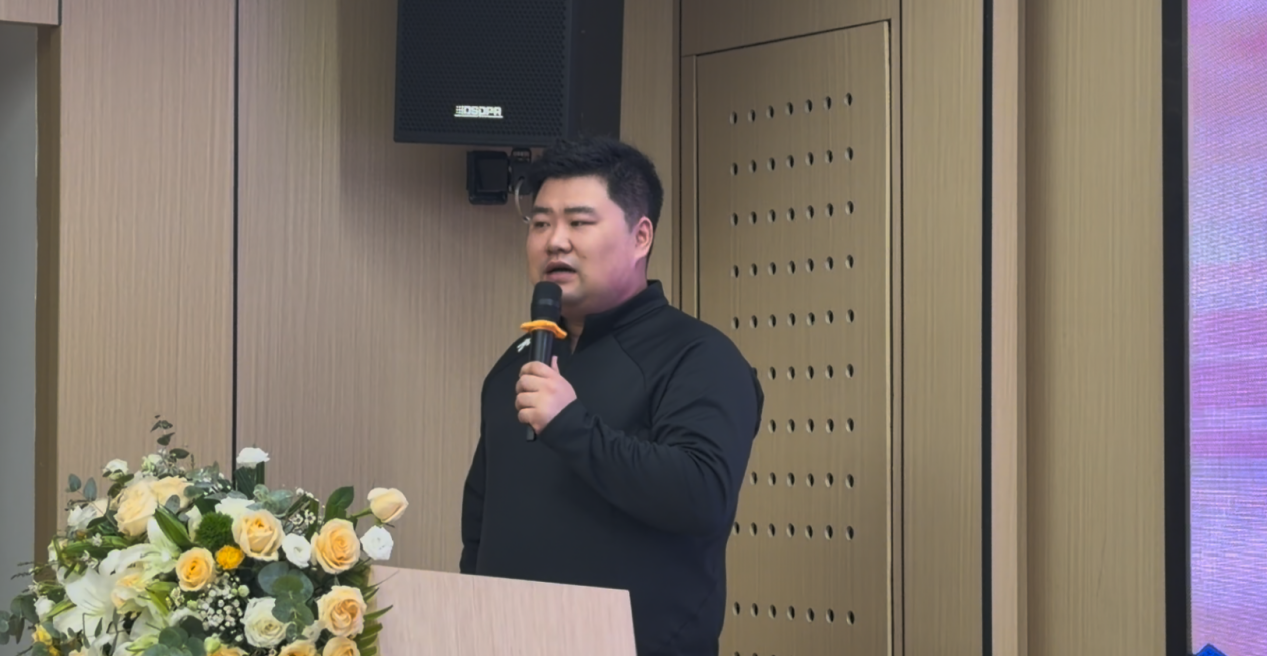 哈尔滨普瑞眼科 EVO+ICL（V5）晶体上市发布会圆满成功——领航龙江近视矫正新高度