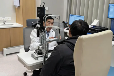 辽宁爱尔眼科医院精准施治白内障，退伍老兵重获清晰视界