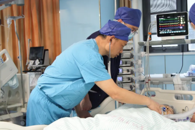 守护「心」生：阜阳市第六人民医院心脏大血管外科 1 周成功救治 4 位高龄心脏病患者