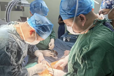 外聘协和医院郭晓东教授主持完成骨盆髋臼骨折手术