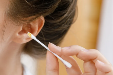 耳朵流脓，正一点一点「吃掉」你的听力！