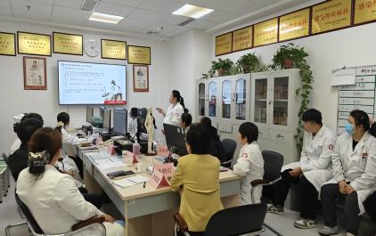 【全国爱肝日】我院感染性疾病科（脾胃肝病科）开展系列活动，守护肝脏健康