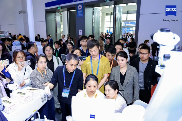 2026COOC 丨武汉普瑞眼科关念担任新全飞 SMILE pro 全国带教专家