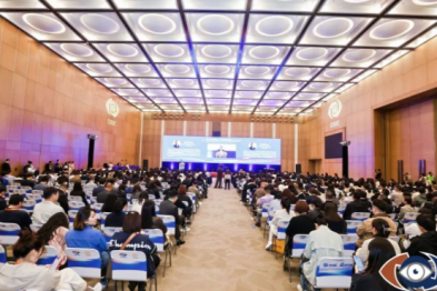 2026COOC 丨武汉普瑞眼科关念担任新全飞 SMILE pro 全国带教专家