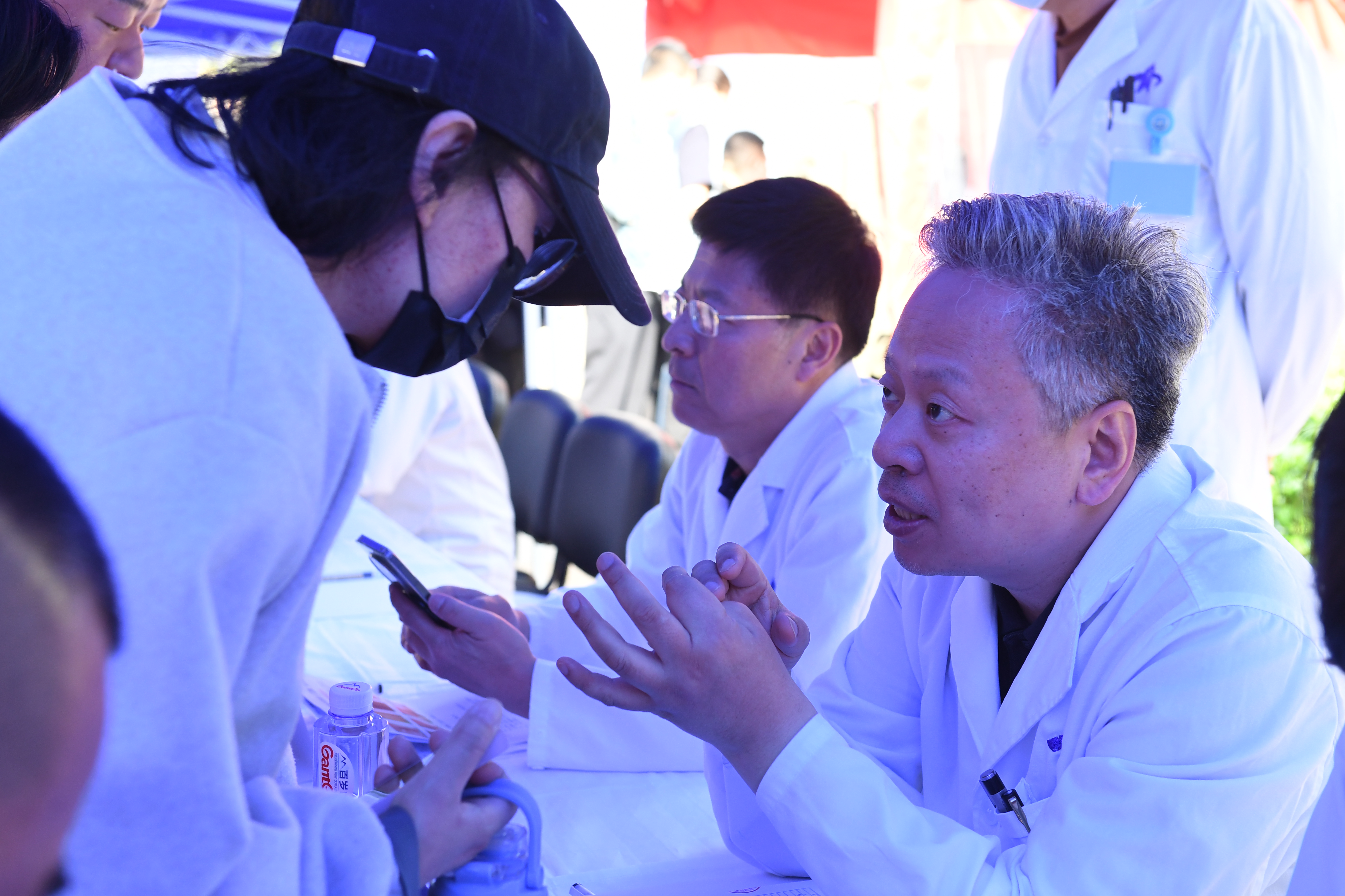 第三十二届肿瘤防治周启动！交大一附院专家义诊+科普宣教，早防早筛早治，同心携手抗癌